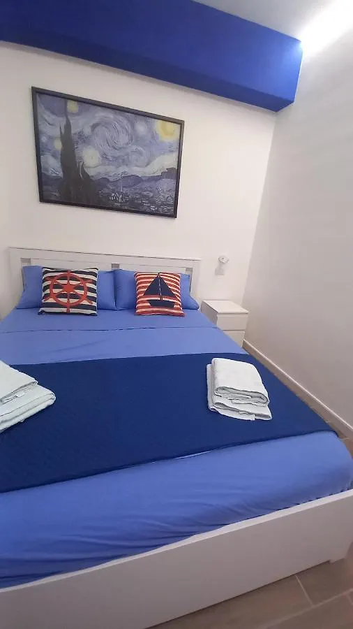 Serenety House Cefalù 0*,  Italia